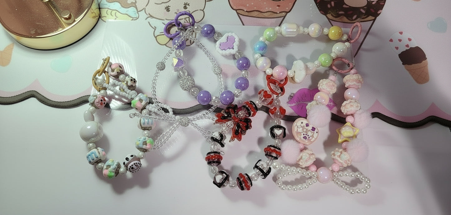 BRACELET MYSTERY SCOOPS