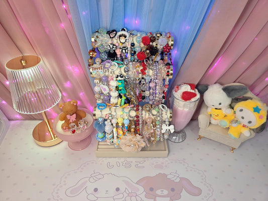 ENCHANTED PHONE CHAIN